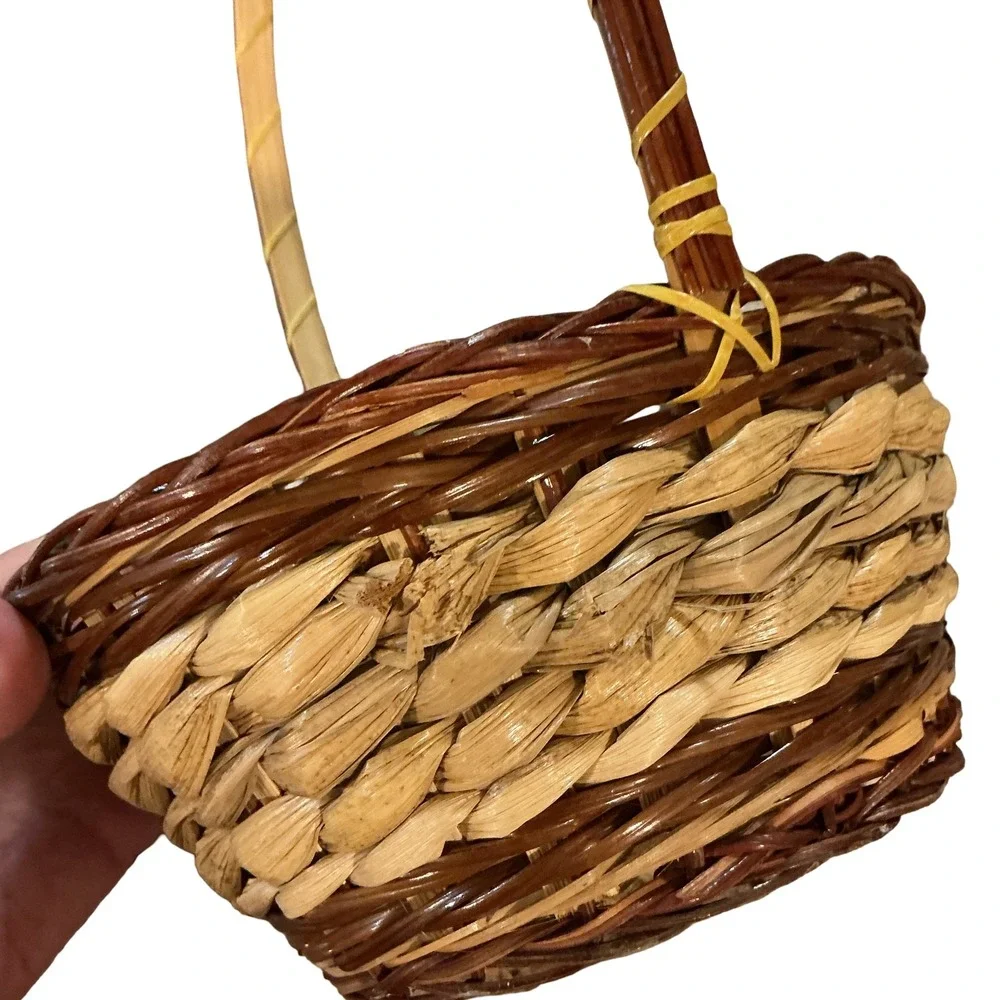 Vintage Two Tone Woven Wicker Basket with High Handle 13in x 8.5in x 7.5in